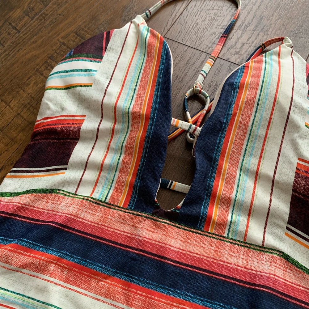 Lucky Brand Sarape Sanora Swimsuit - Picture 5 of 8